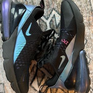 Nike Air Max 270